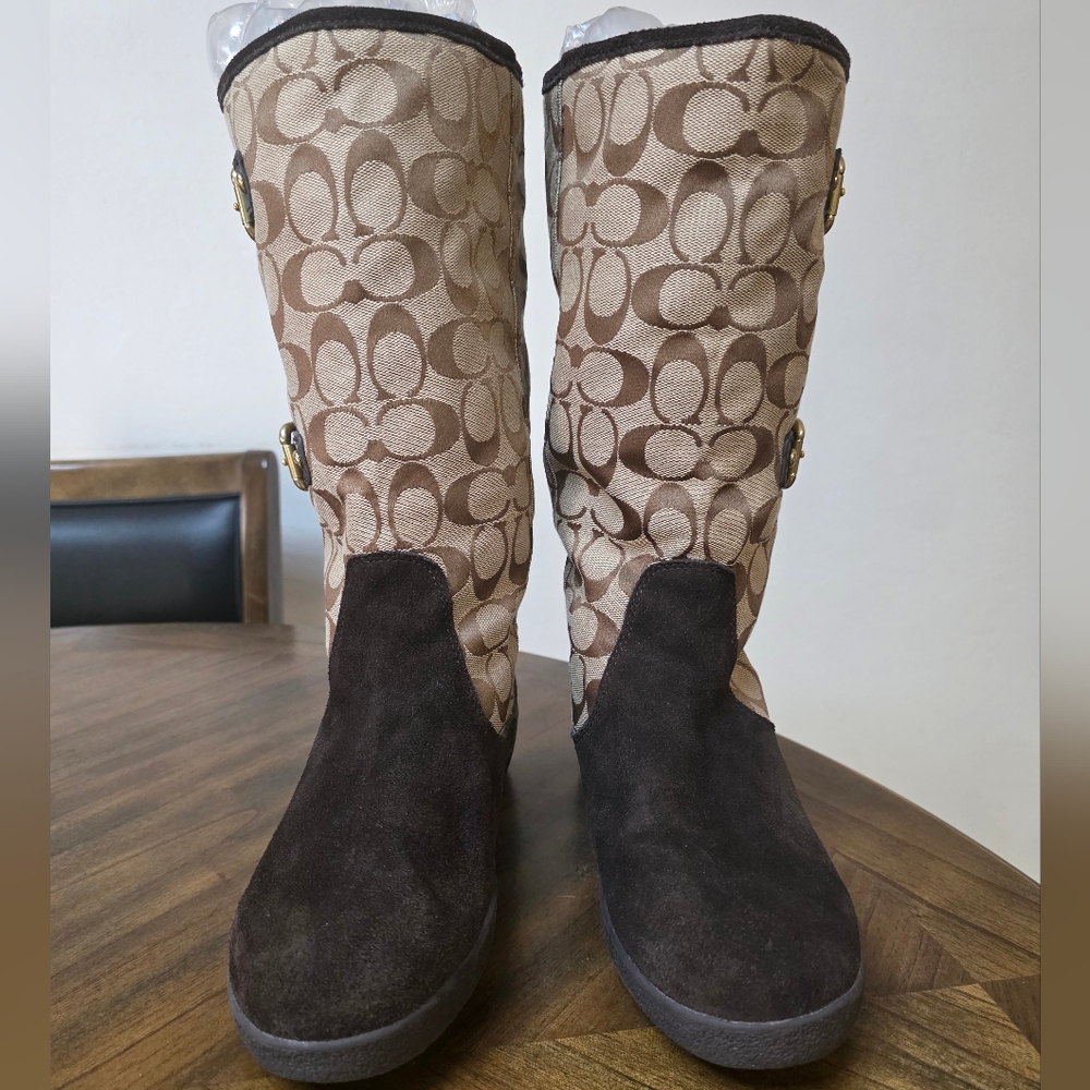 Coach Brown and Cream Patterned Winter Boots